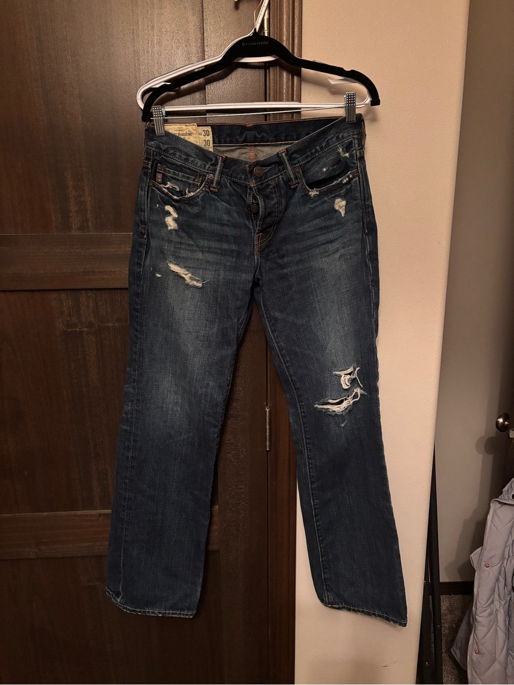 Abercrombie & Fitch Men's Distressed Dark Blue Straight Jeans